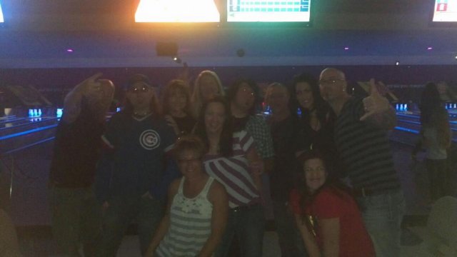 onewildnitebowlingparty2013.jpg