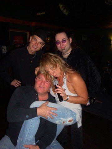 sittinginwiththemillionaires2009.jpg